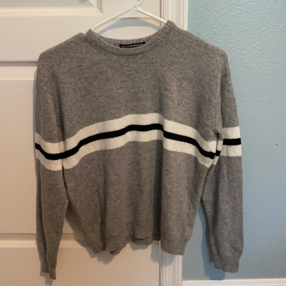 Sweater - Picture 3 of 3